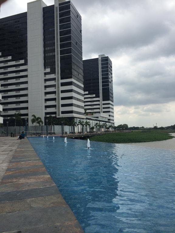 Apartamento Torre Bellini Guayaquil Exterior foto